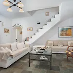 Villa Helen *
