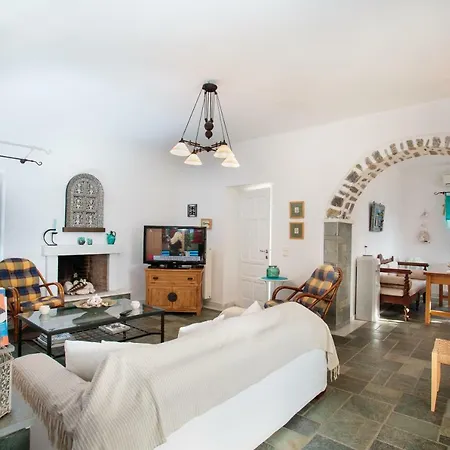 Villa Helen Páros